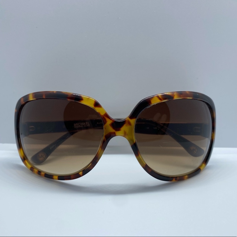 Michael Kors Avila Sunglasses - Tokyo Tort